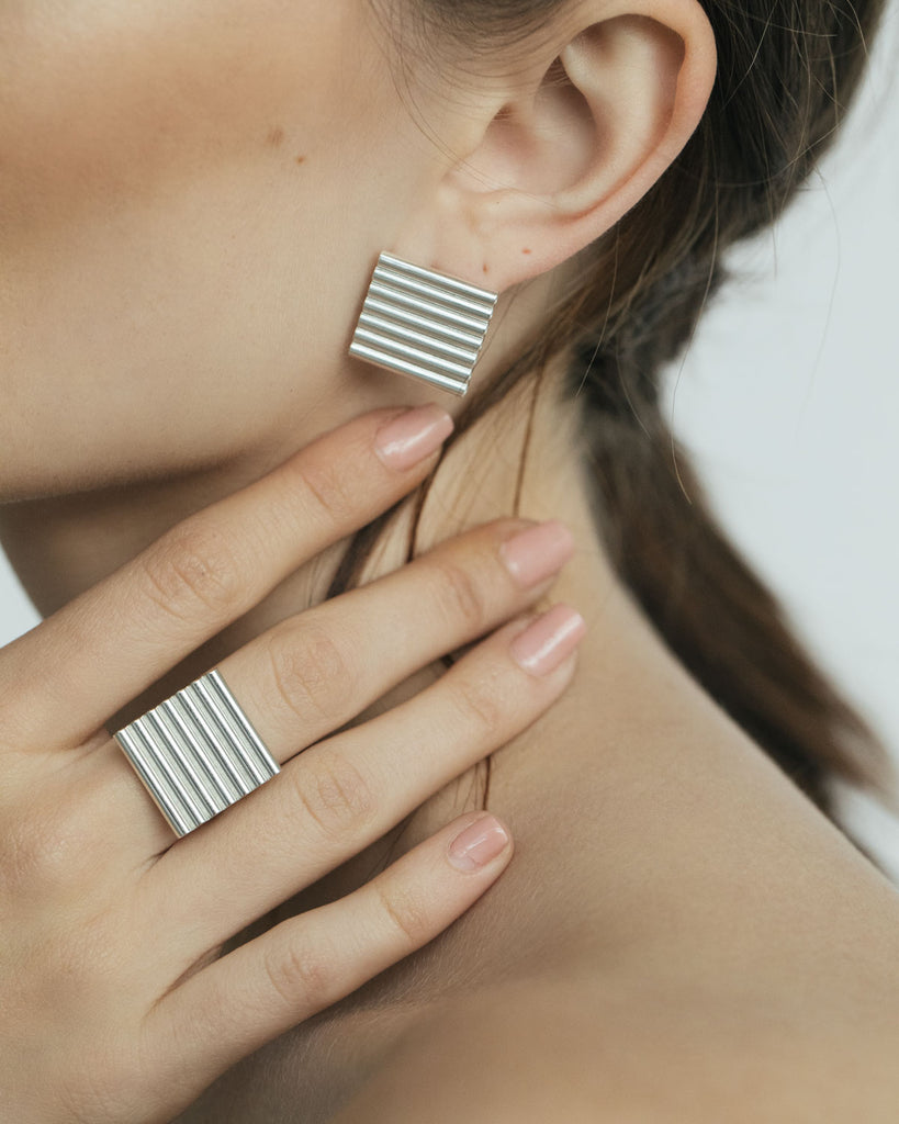 Statement square earrings inspired by the beautiful colonnades of a stoa from Ancient Greek architecture.